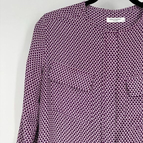 Equipment Femme Lynn‎ Plum Purple Geometric Print Silk Blouse Size Small - Picture 3 of 11